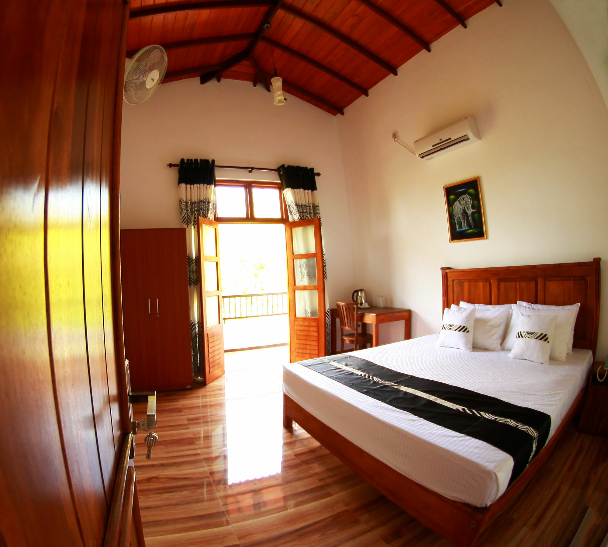Grand Residence Tangalle Esterno foto